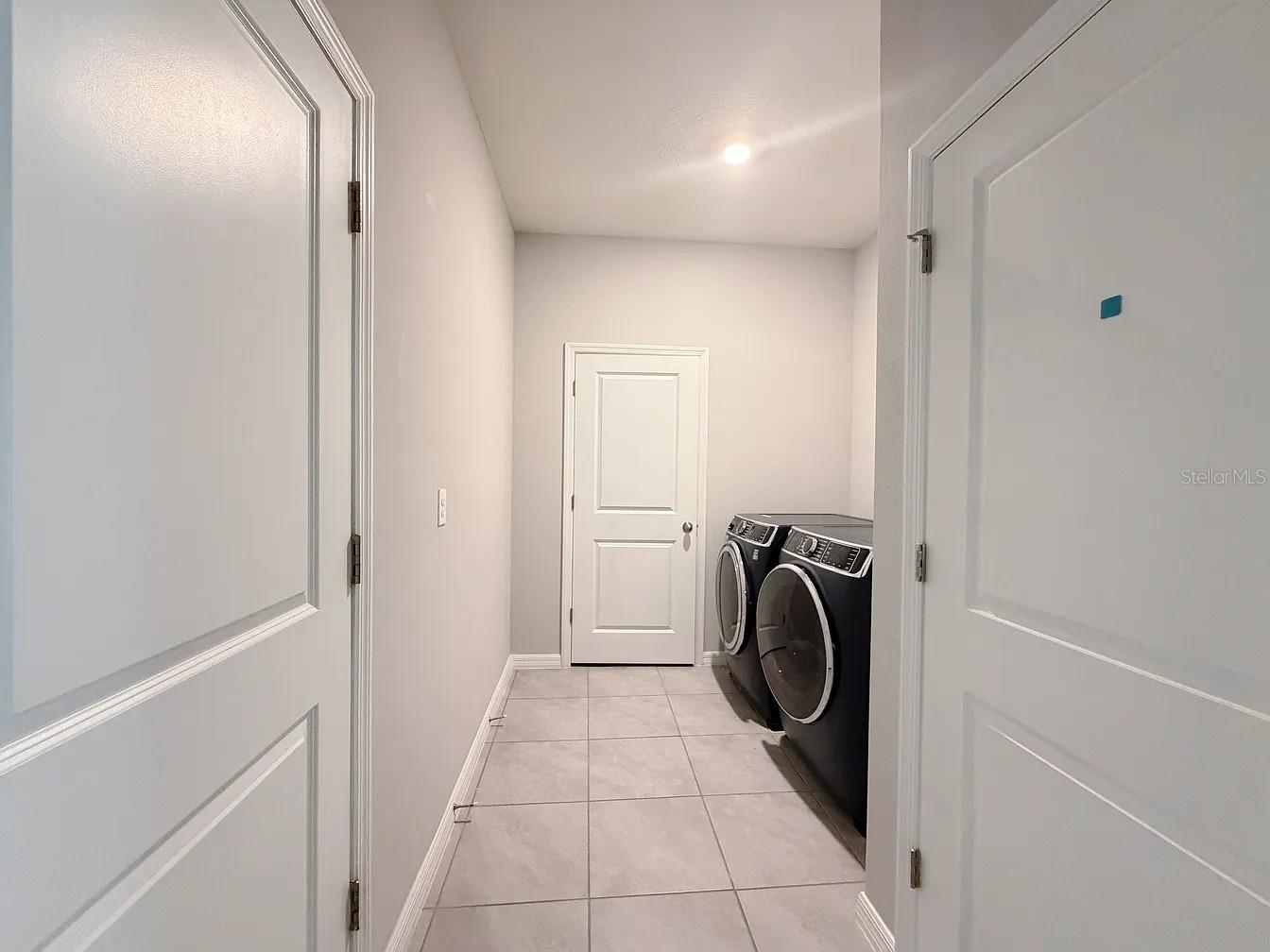 DEER PATH NORTH - Residential Lease