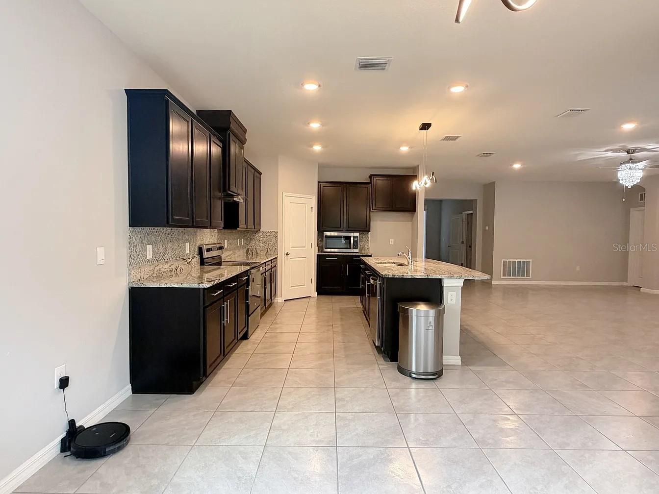 DEER PATH NORTH - Residential Lease