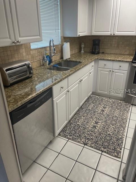 OCEAN BEACH CLUB - Residential Lease