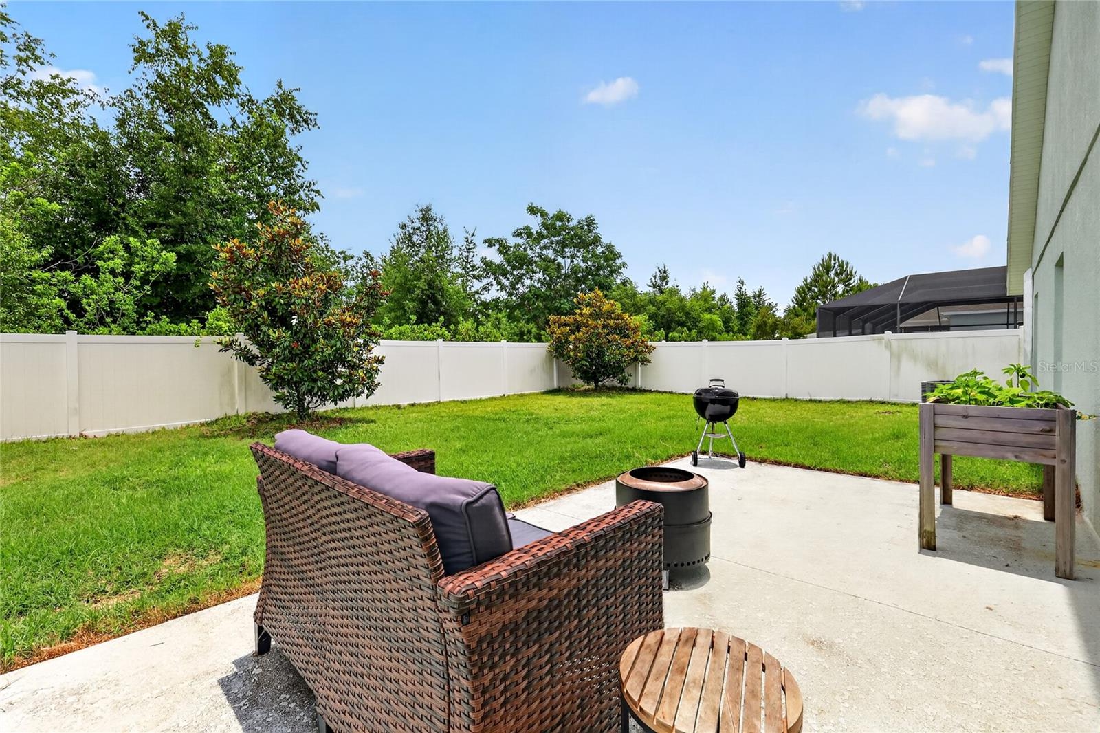 DENSAN PARK PH ONE - Residential