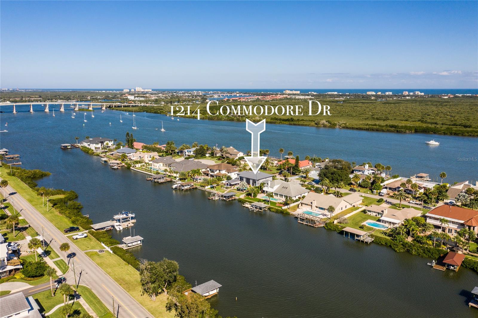 Yacht Club Island Estate - Residential