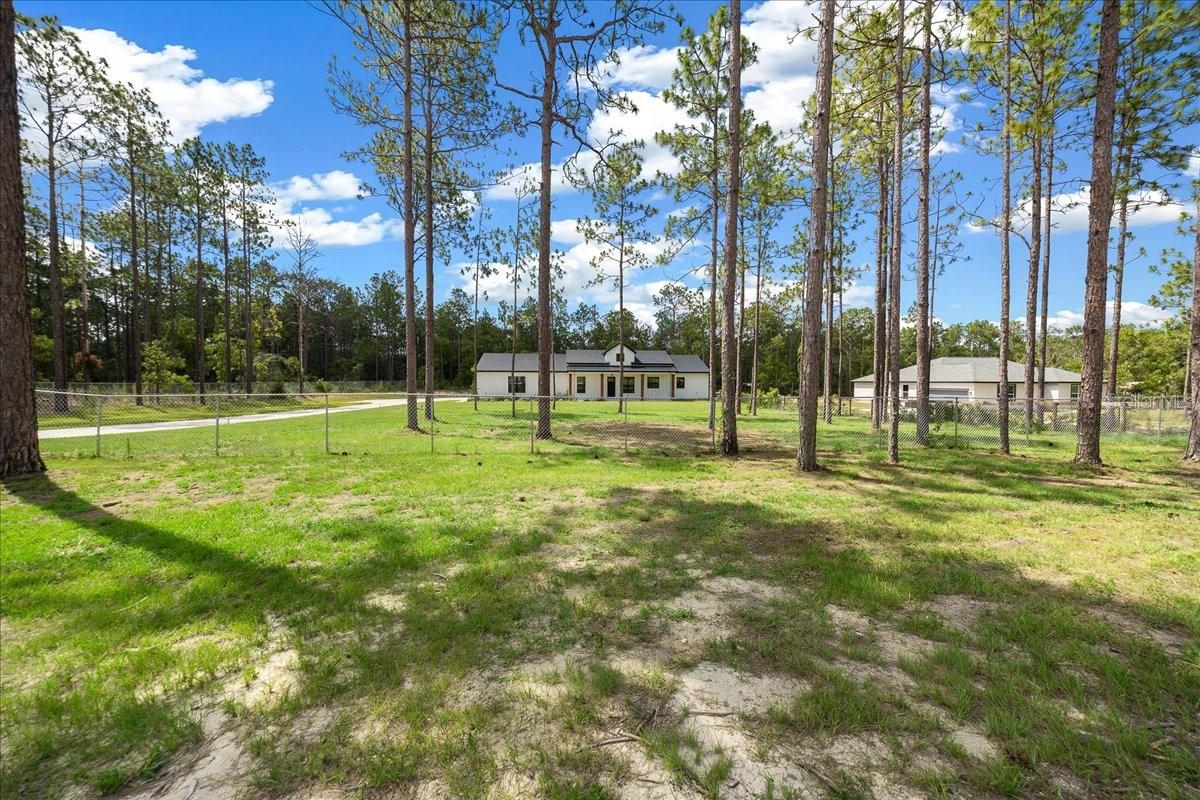 ROLLING HILLS - Residential