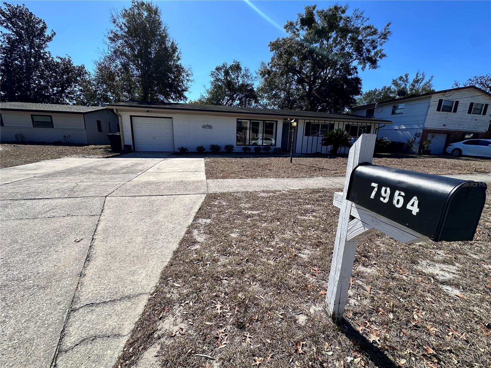 OAK HILL - Residential