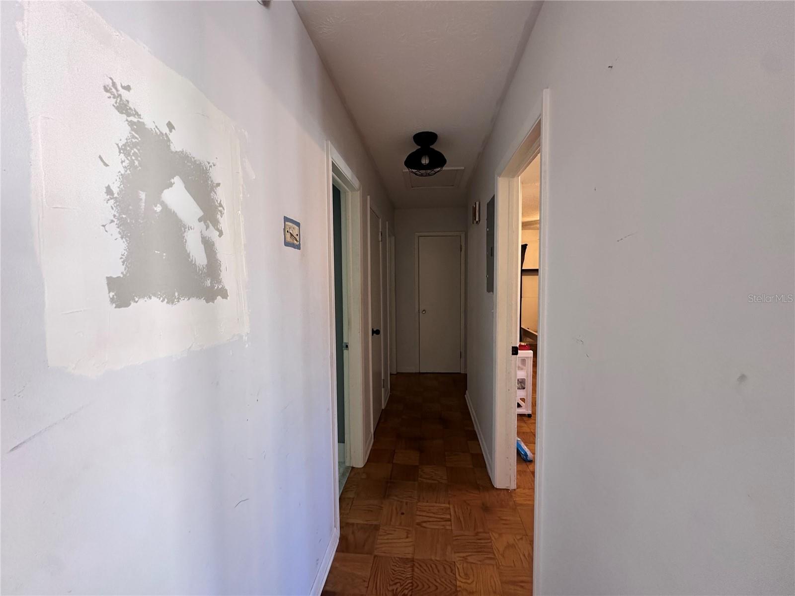 OAK HILL - Residential