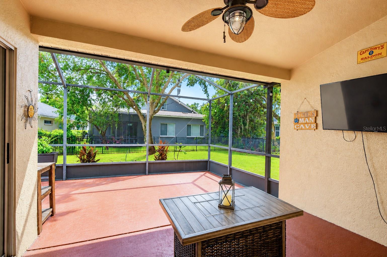 FISHHAWK RANCH - Residential