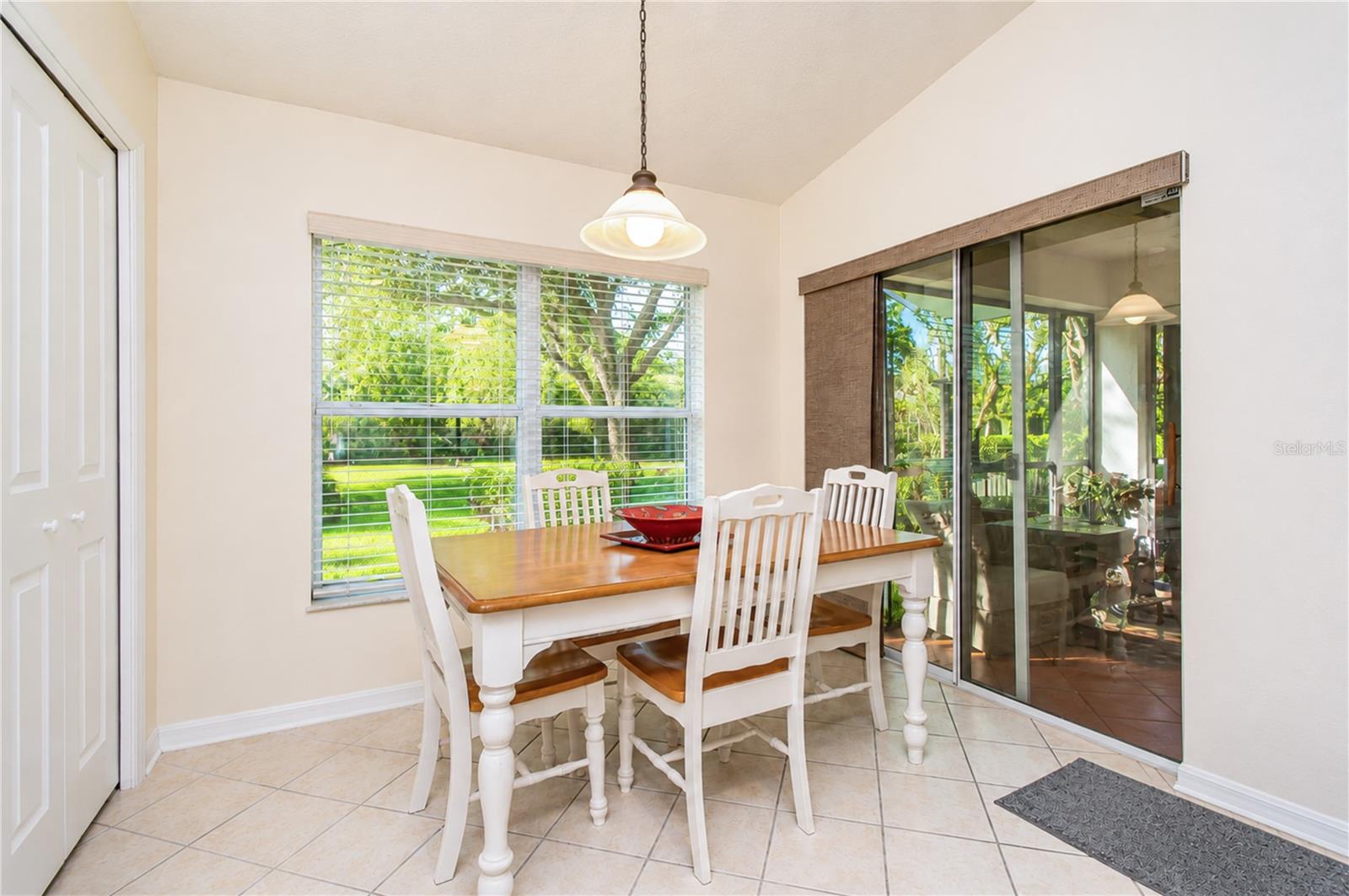 FISHHAWK RANCH - Residential
