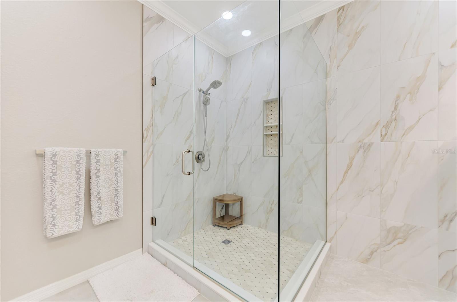 STONEYBROOK AT VENICE - Residential