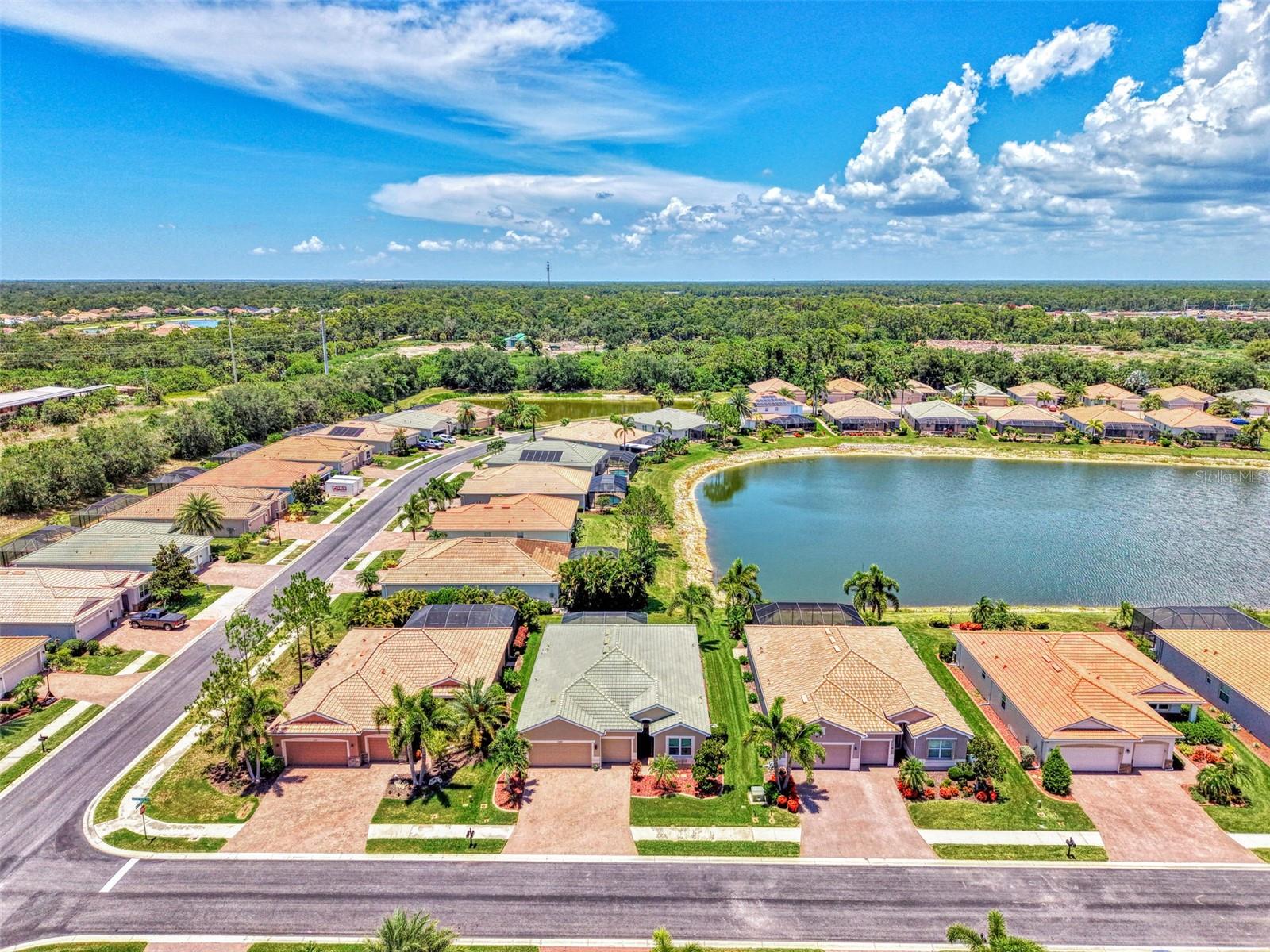 STONEYBROOK AT VENICE - Residential