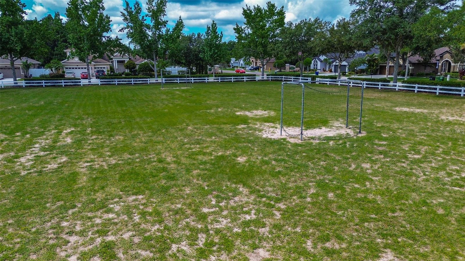 IVY LAKE ESTATES - Residential