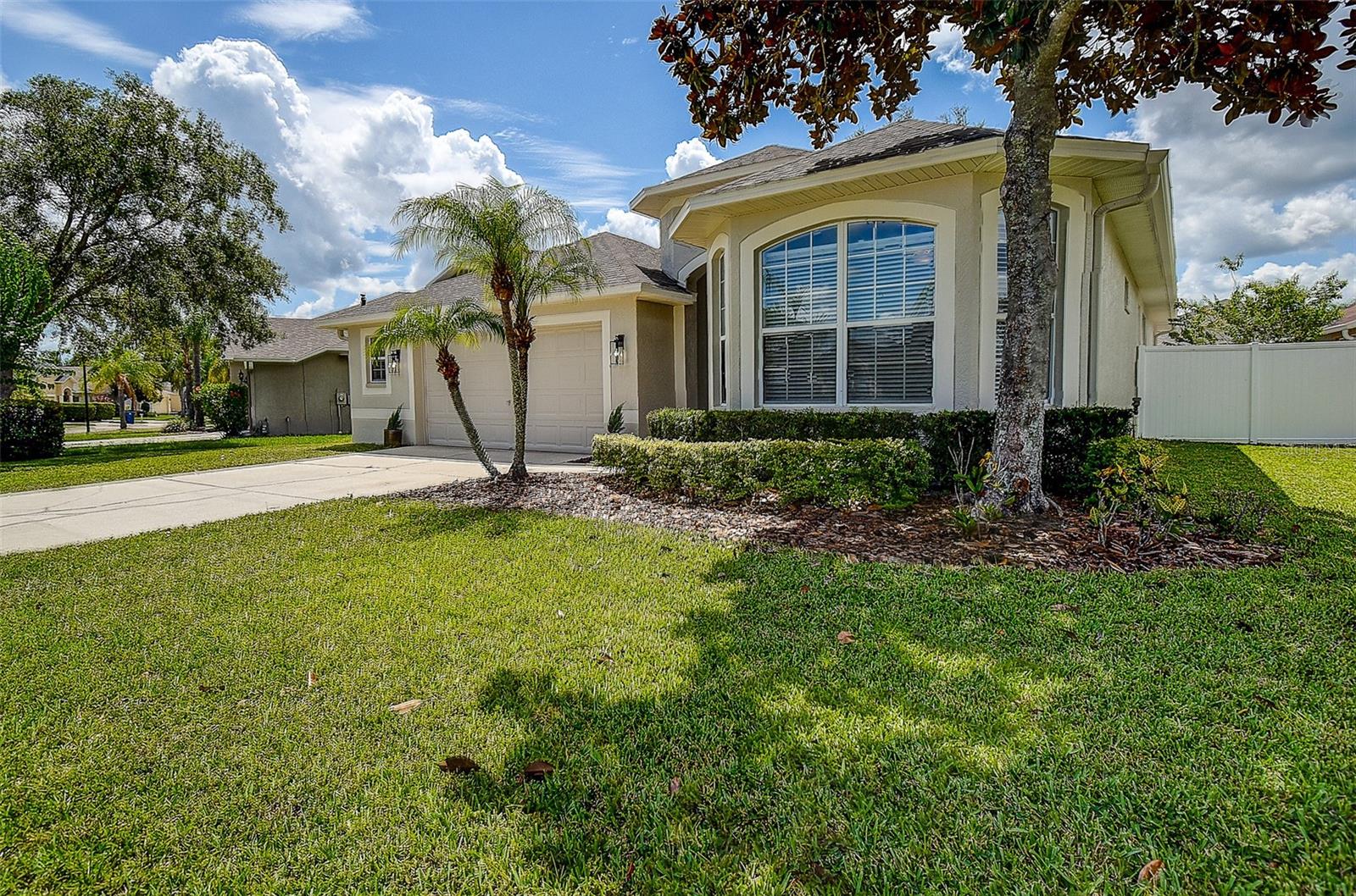 IVY LAKE ESTATES - Residential