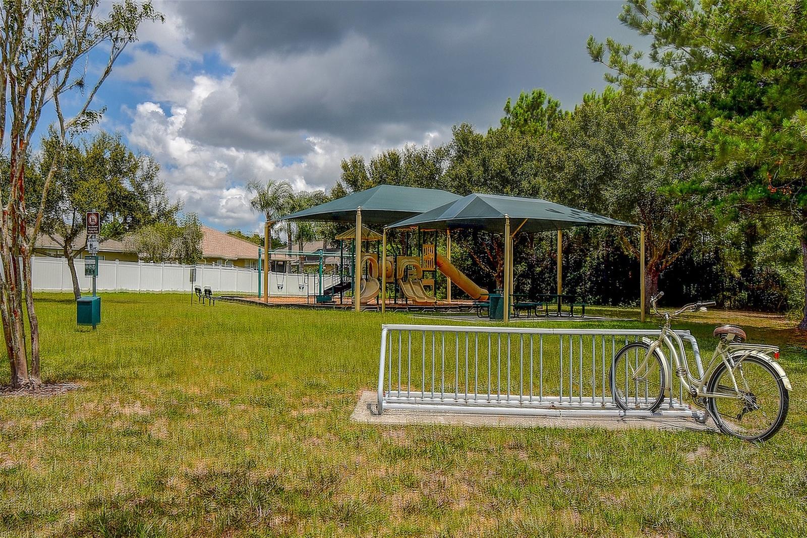 IVY LAKE ESTATES - Residential