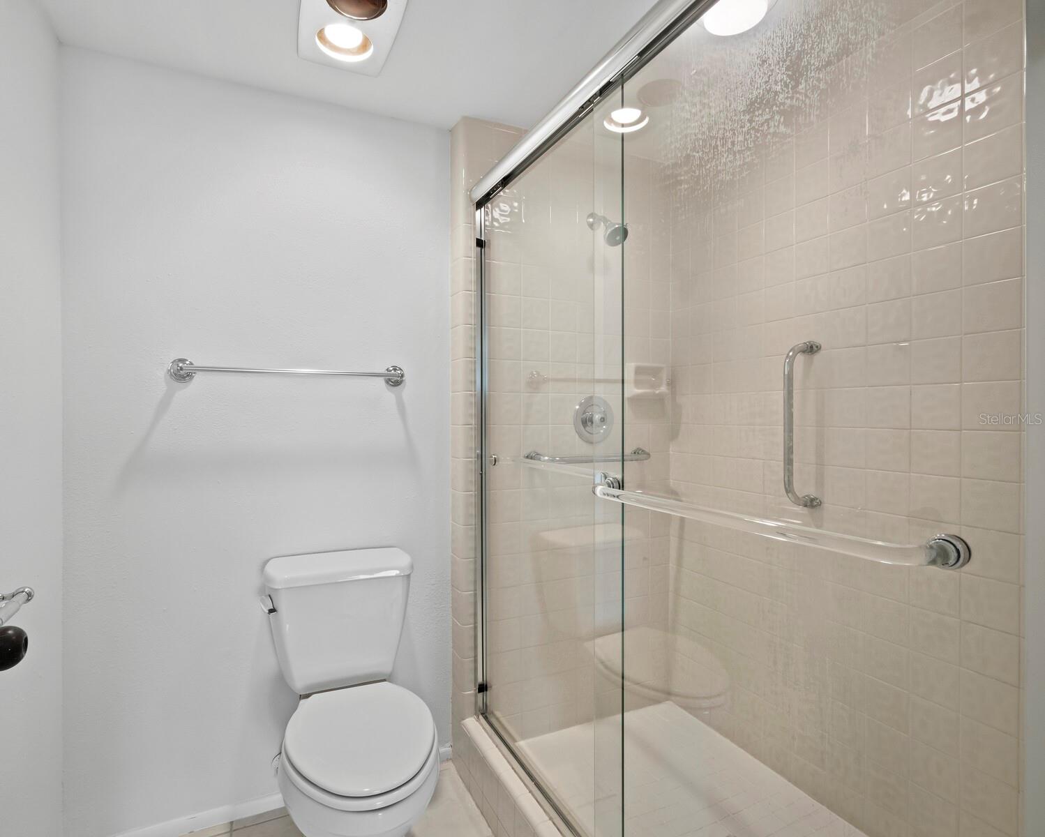 FAIRWAY BAY 2 PH 1 - Residential