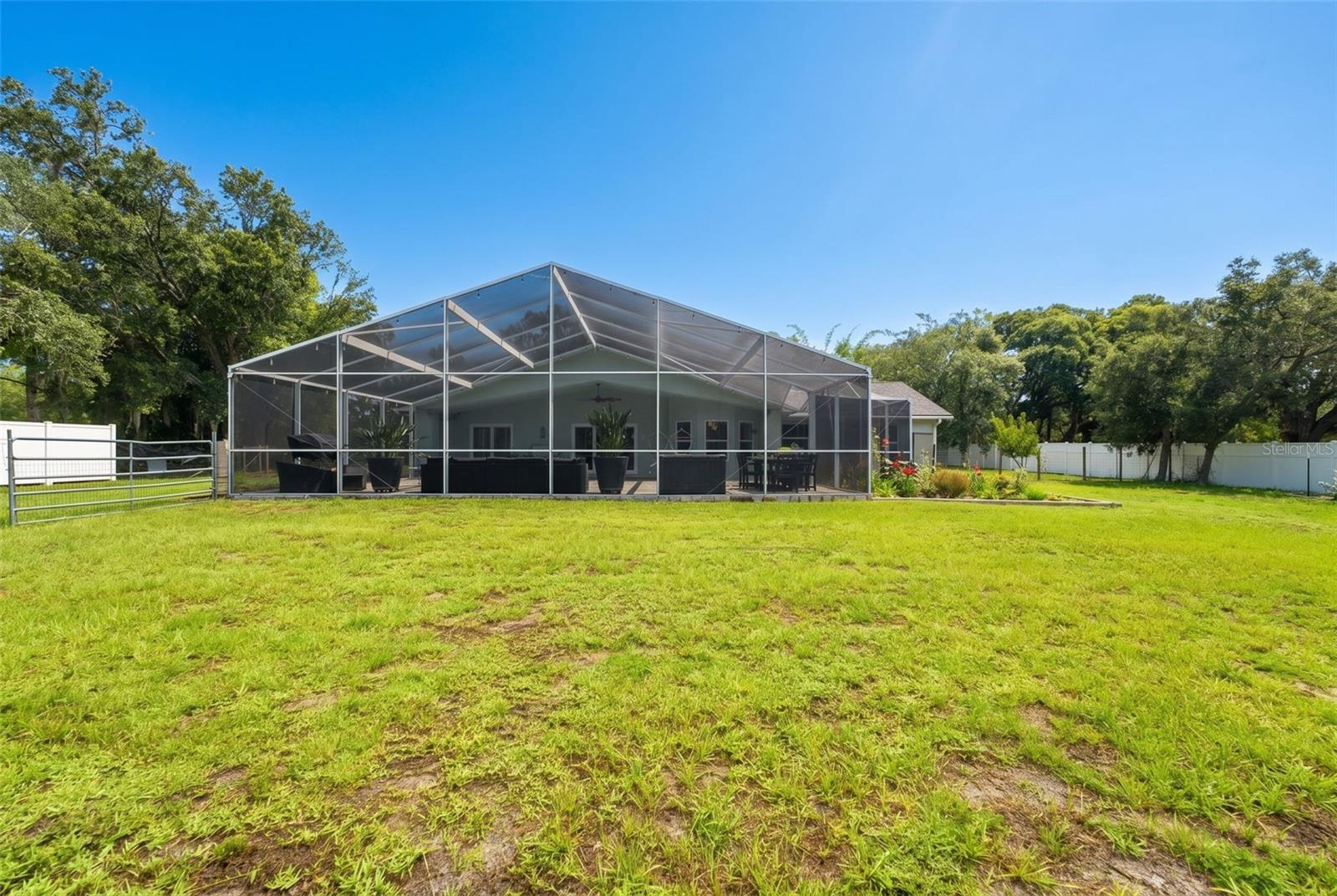 HUDSON GROVE ESTATES - Residential