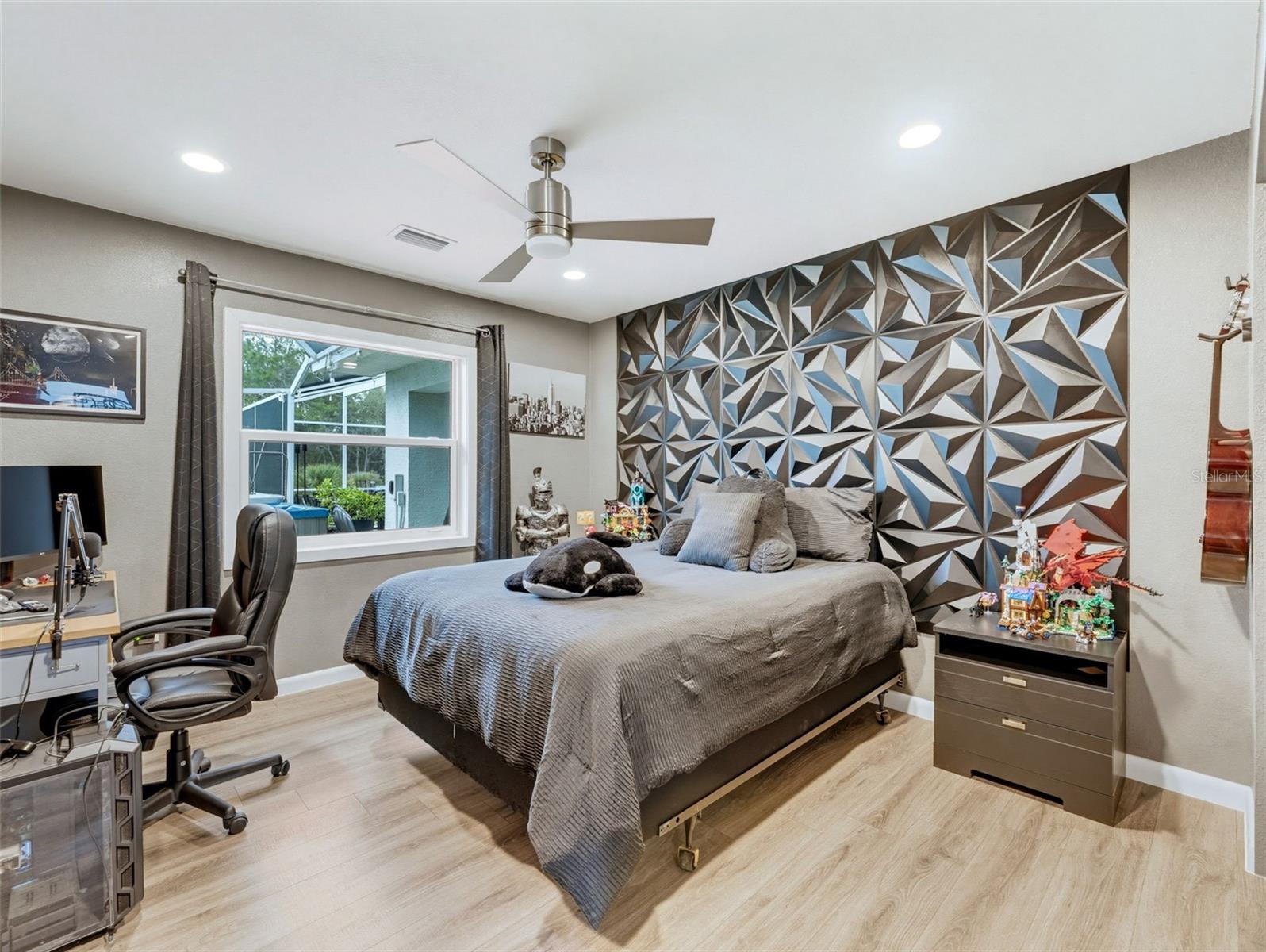 HUDSON GROVE ESTATES - Residential