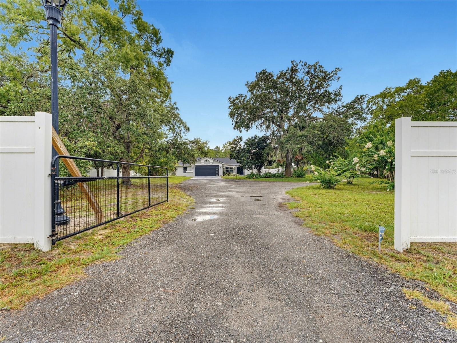 HUDSON GROVE ESTATES - Residential