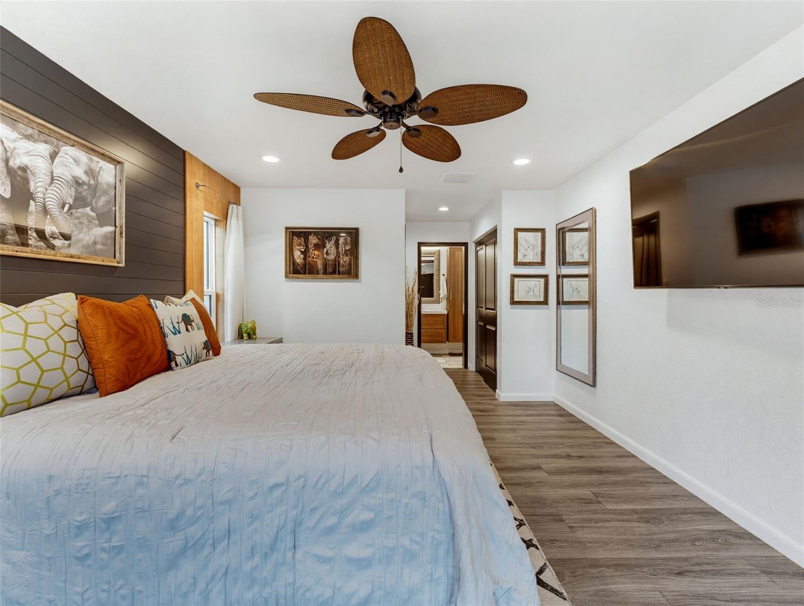 HUDSON GROVE ESTATES - Residential