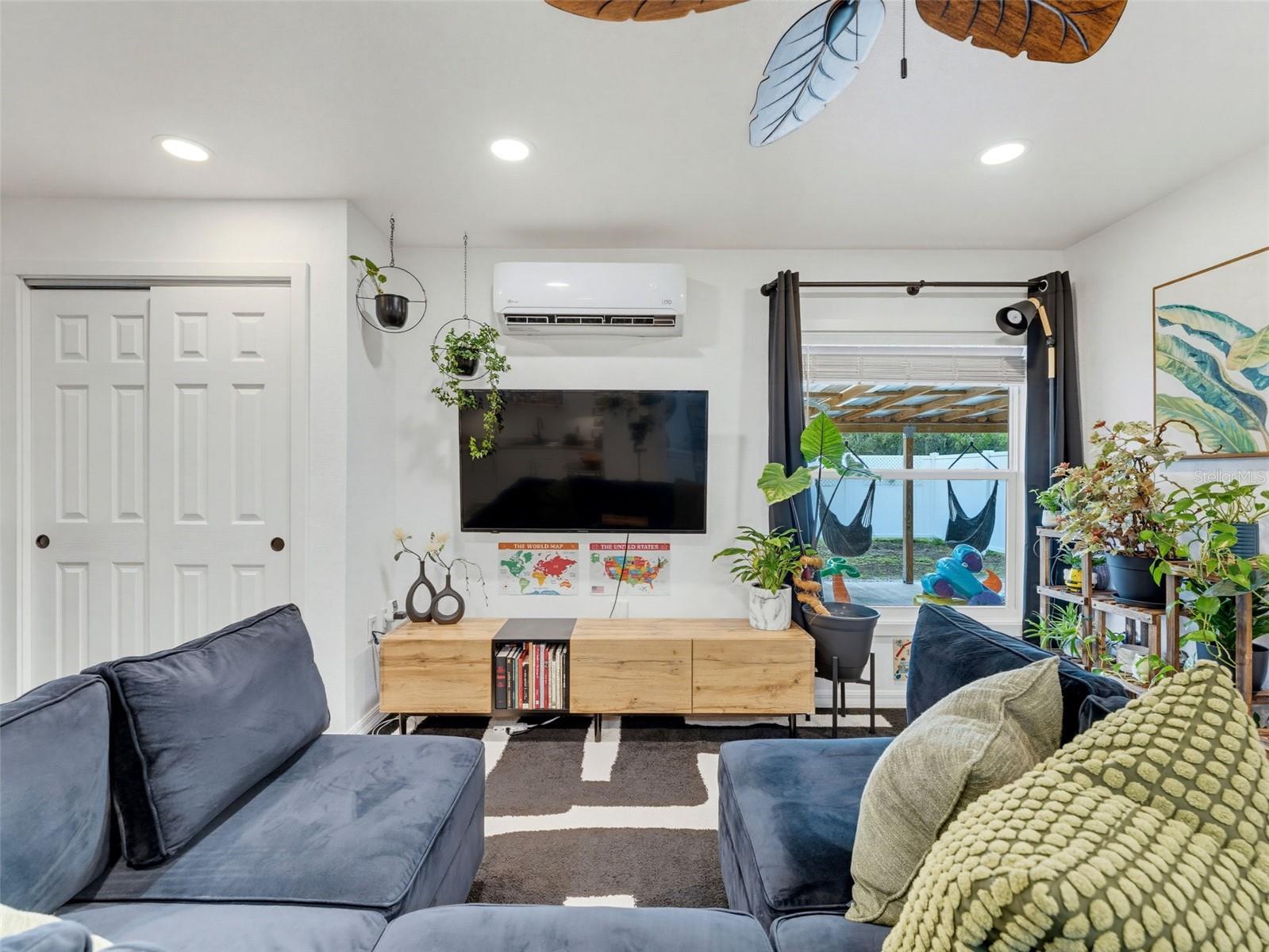 HUDSON GROVE ESTATES - Residential