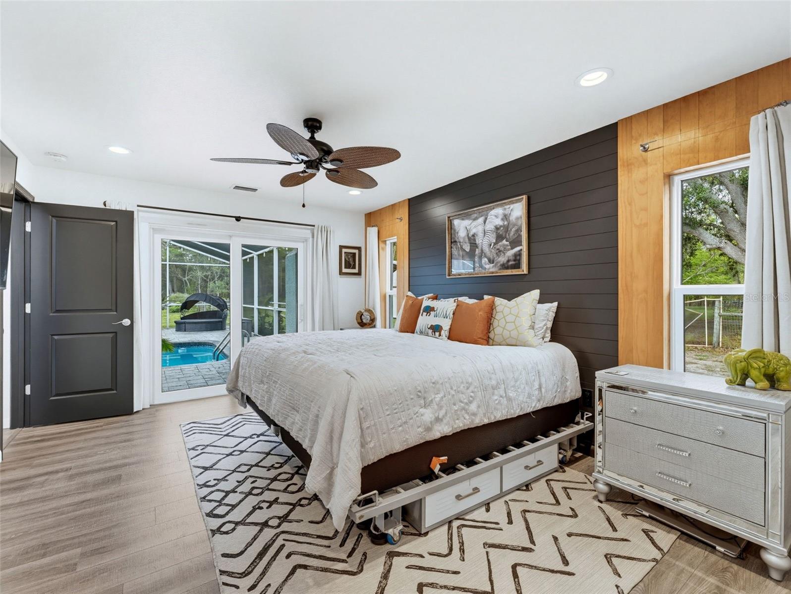 HUDSON GROVE ESTATES - Residential