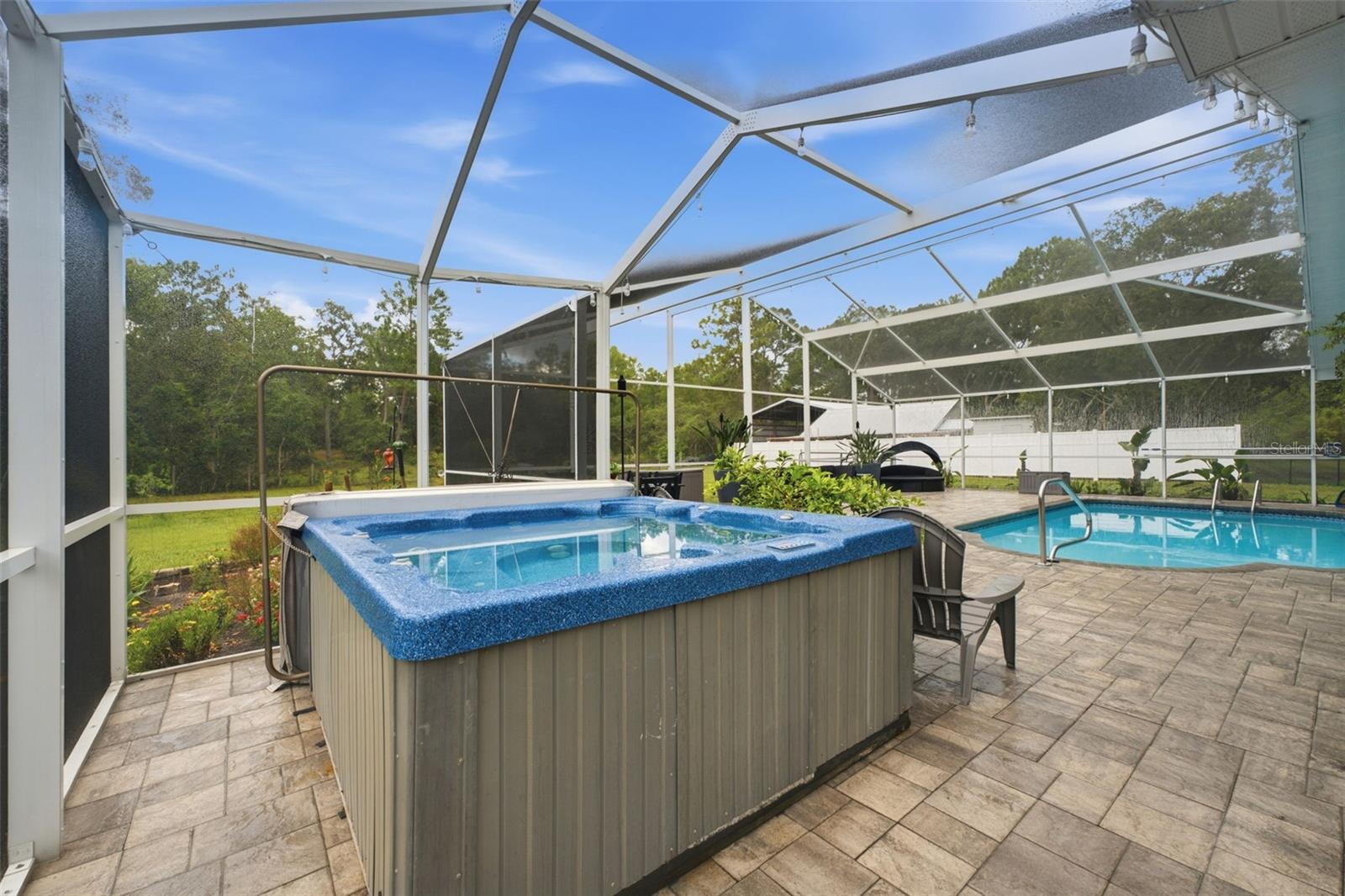 HUDSON GROVE ESTATES - Residential