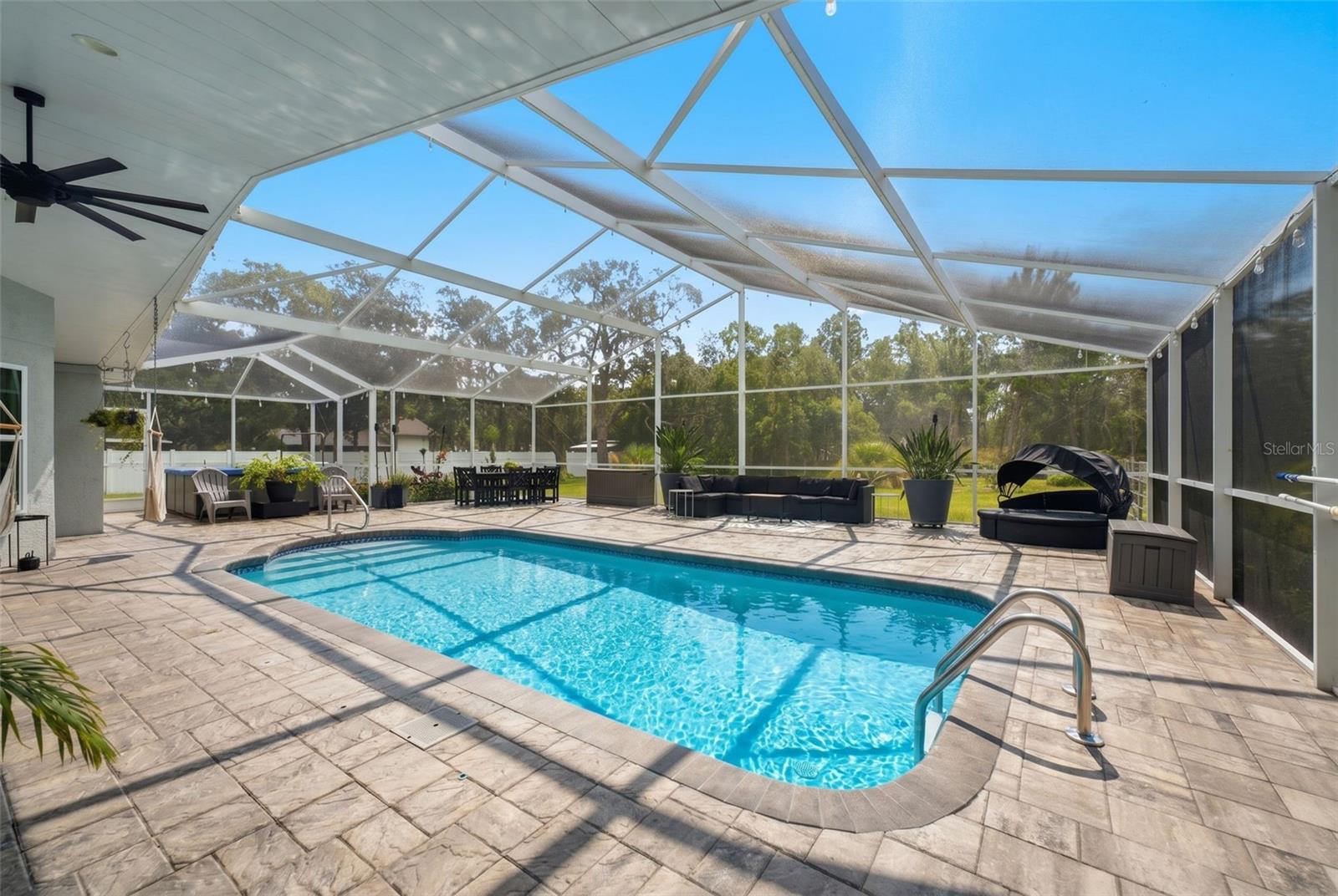 HUDSON GROVE ESTATES - Residential