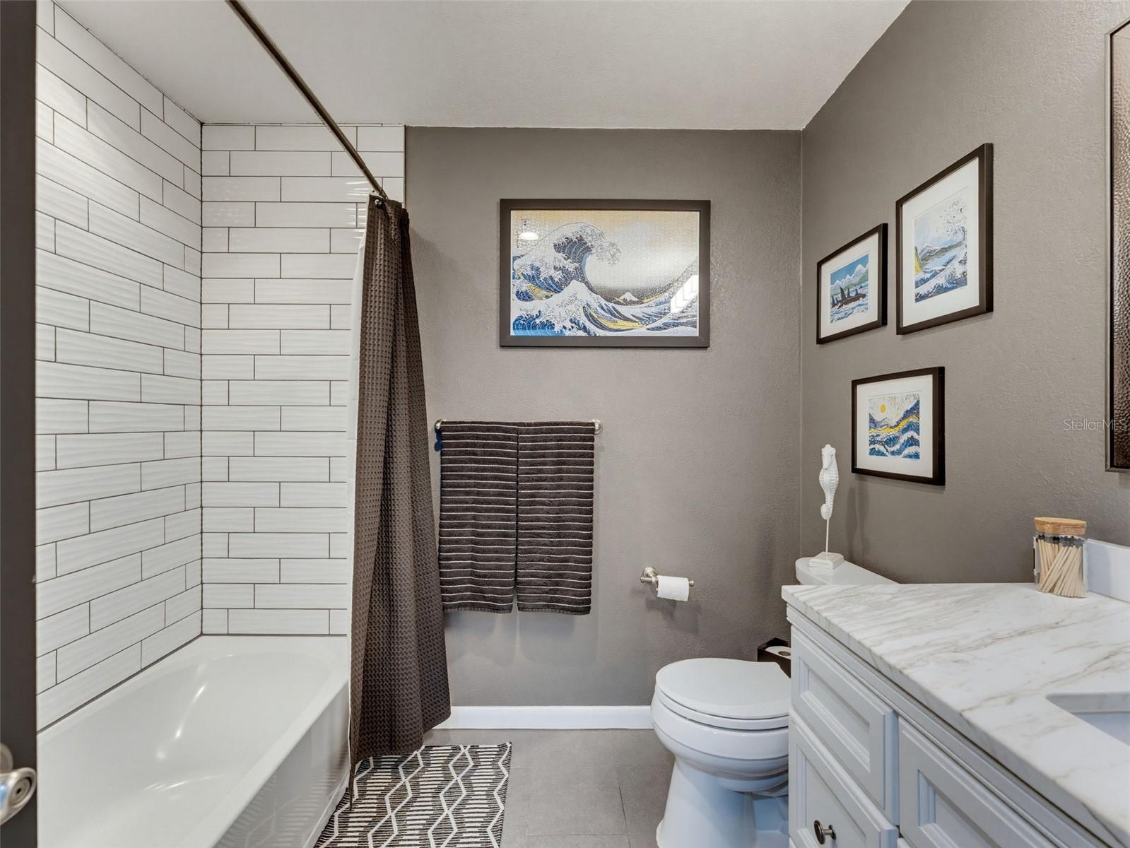 HUDSON GROVE ESTATES - Residential