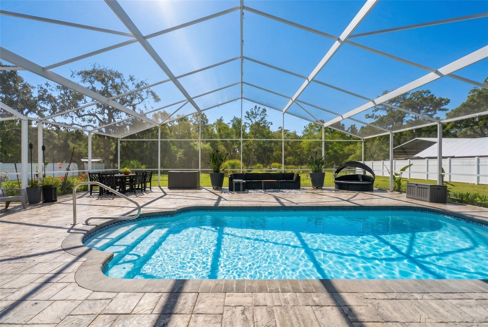 HUDSON GROVE ESTATES - Residential