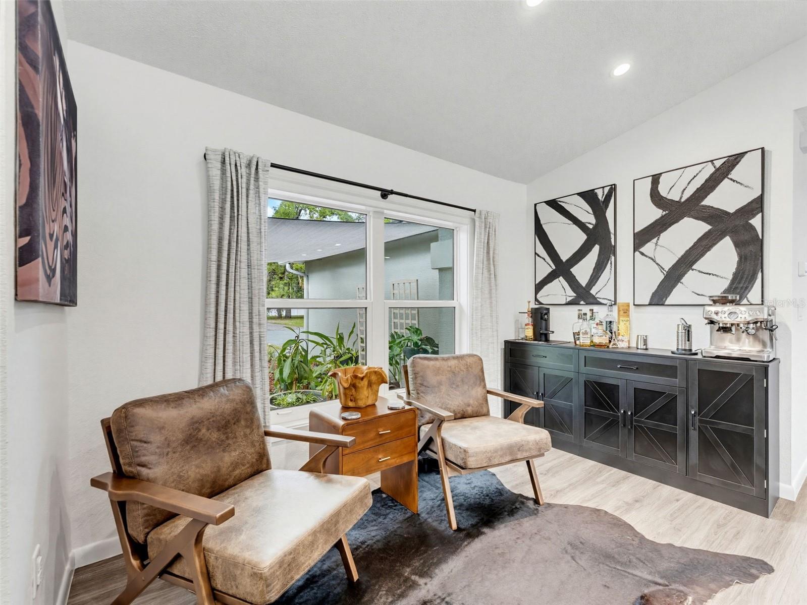 HUDSON GROVE ESTATES - Residential