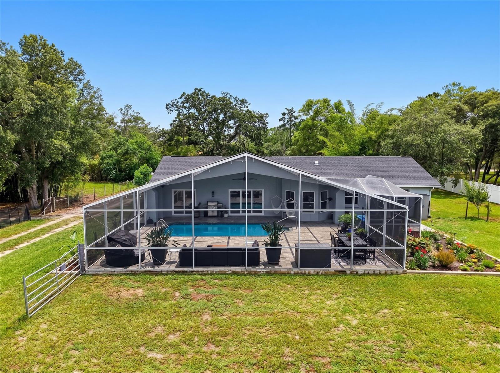 HUDSON GROVE ESTATES - Residential