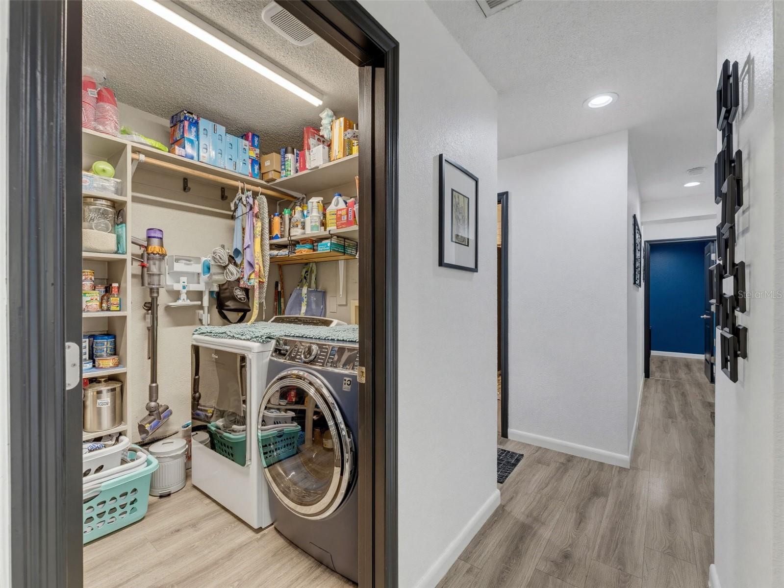 HUDSON GROVE ESTATES - Residential