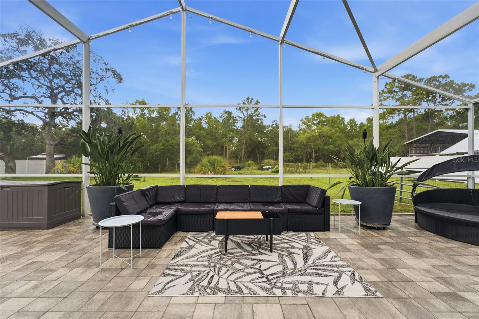 HUDSON GROVE ESTATES - Residential