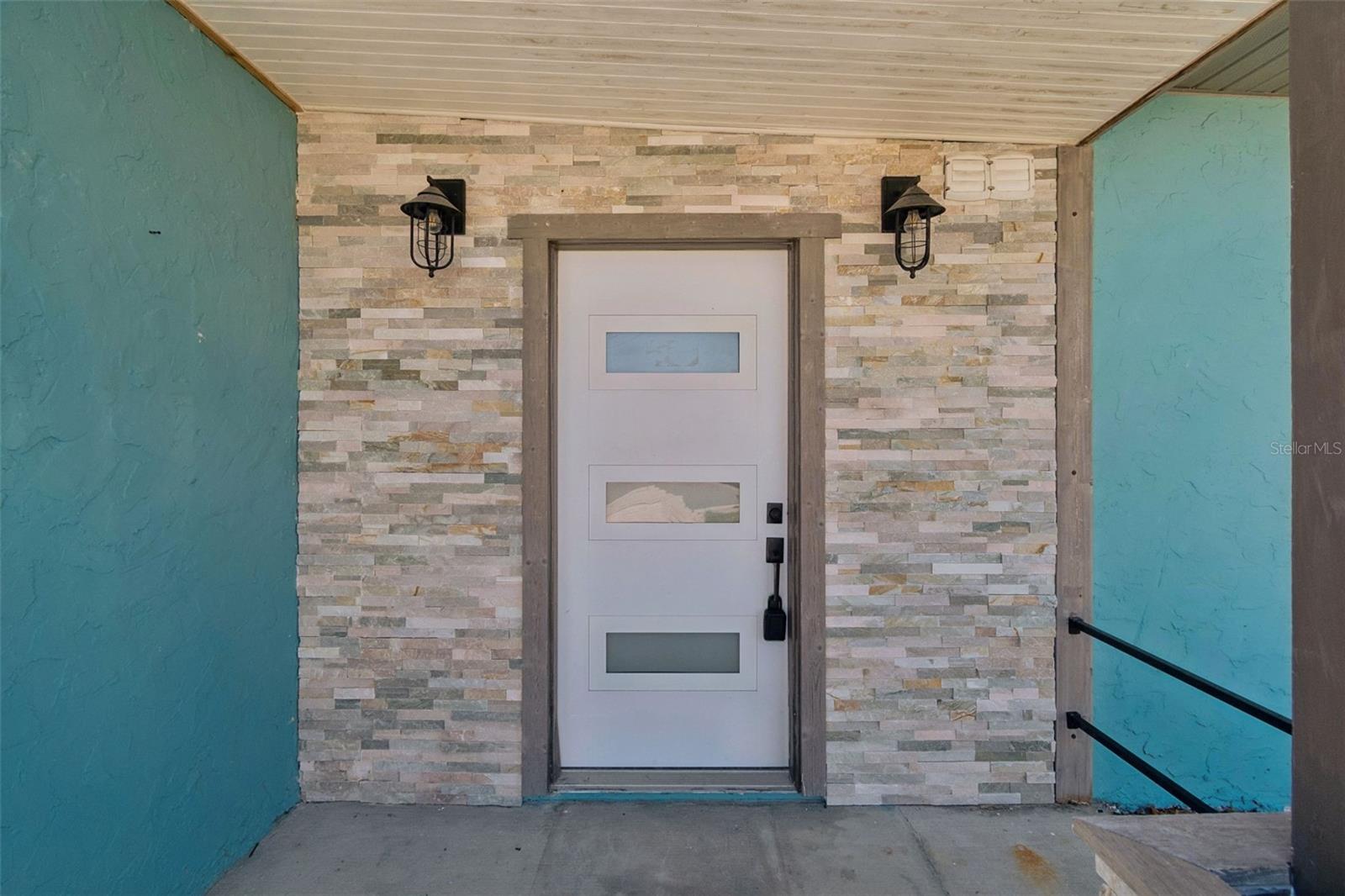 REDINGTON BEACH HOMES 6TH ADD - Residential