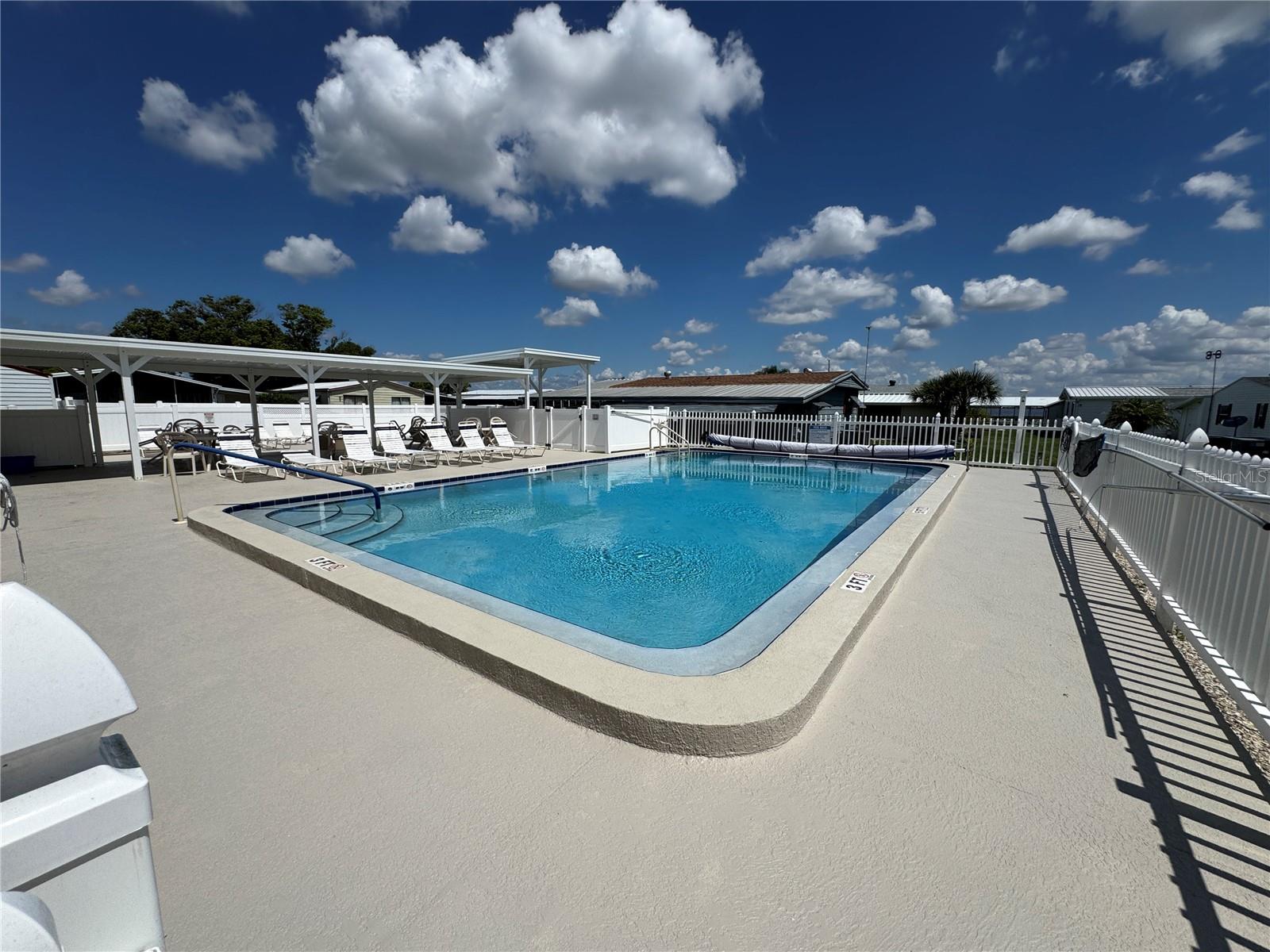 LAKE N GOLF ESTATES - Residential