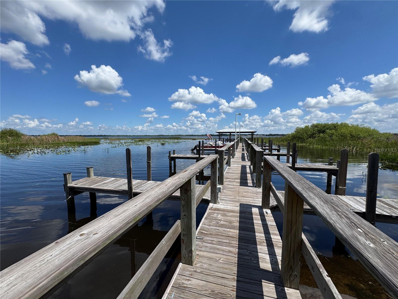 LAKE N GOLF ESTATES - Residential