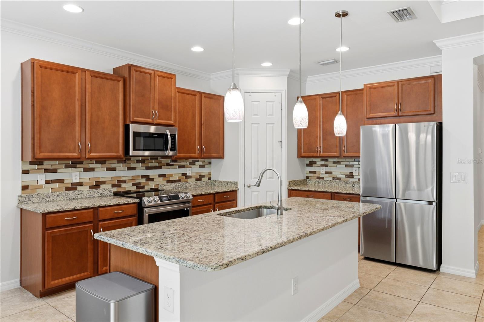 TOSCANA ISLES UN 1 - Residential
