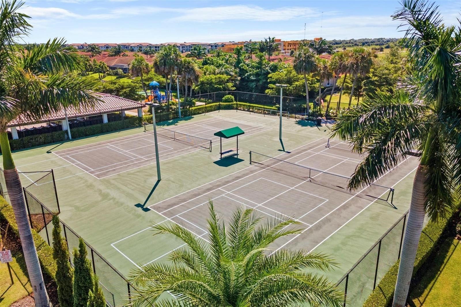 TOSCANA ISLES UN 1 - Residential