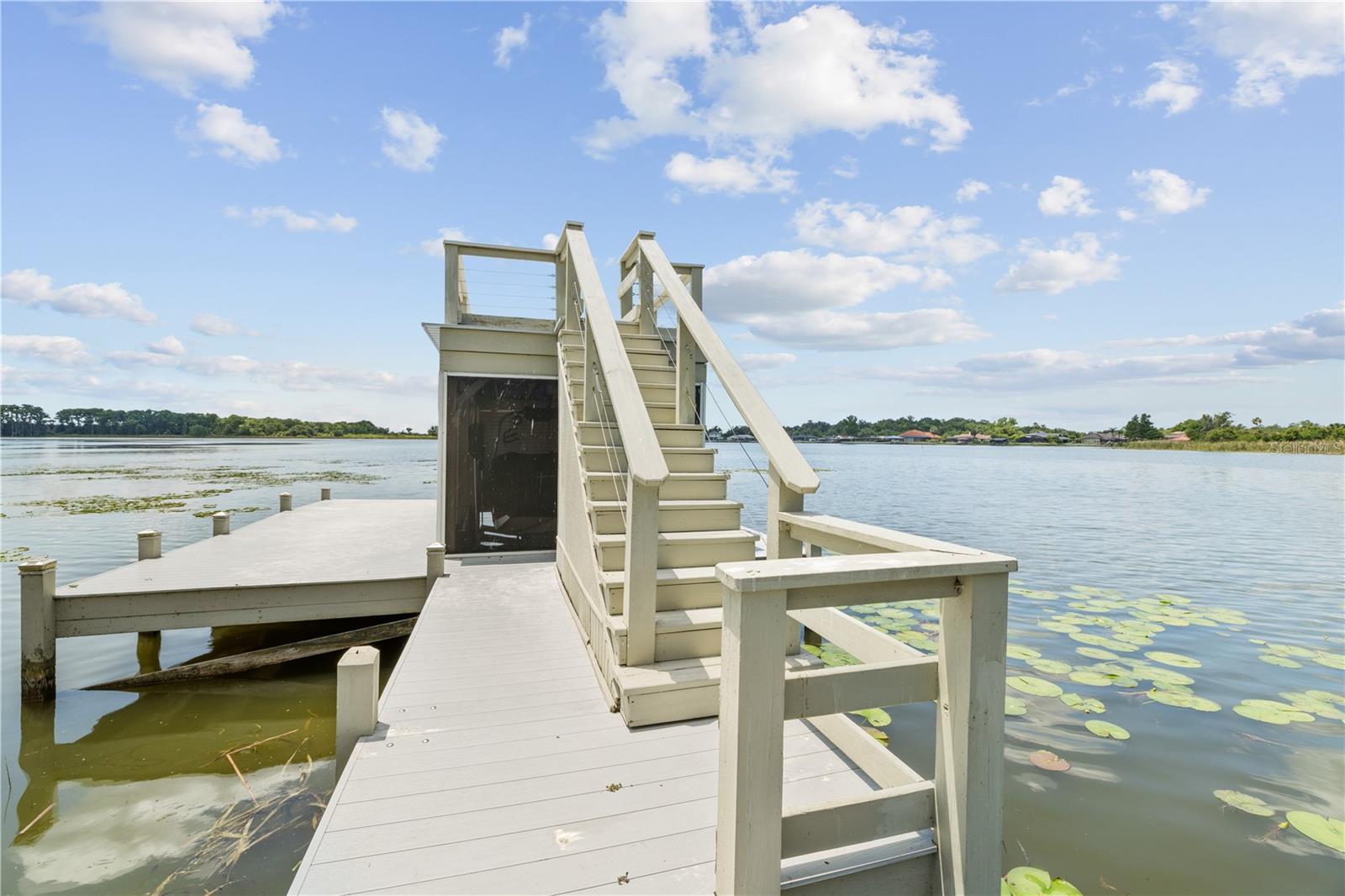 DEER ISLAND ESTATES - Residential