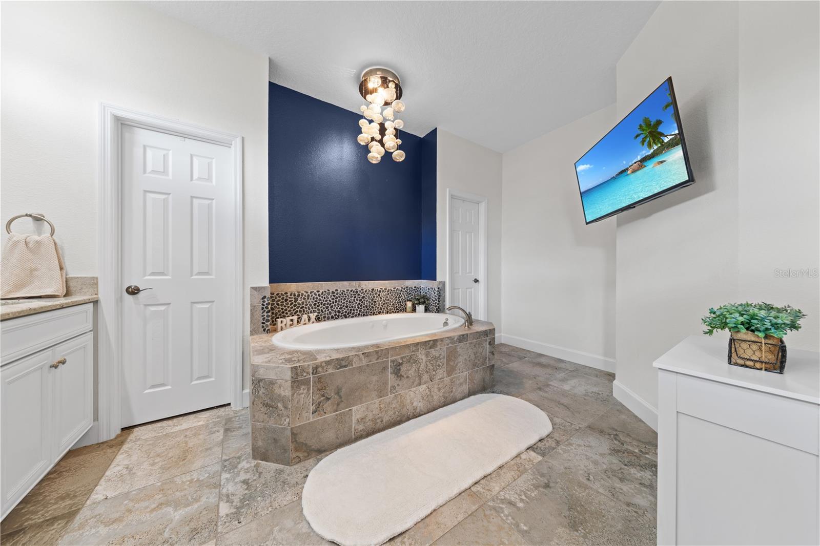 DEER ISLAND ESTATES - Residential