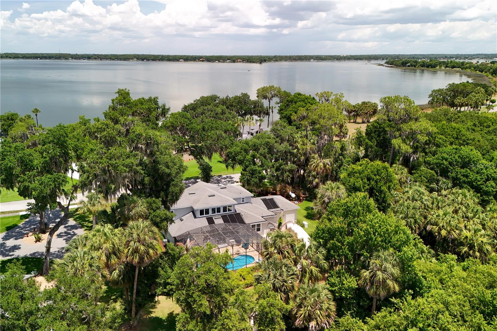 DEER ISLAND ESTATES - Residential