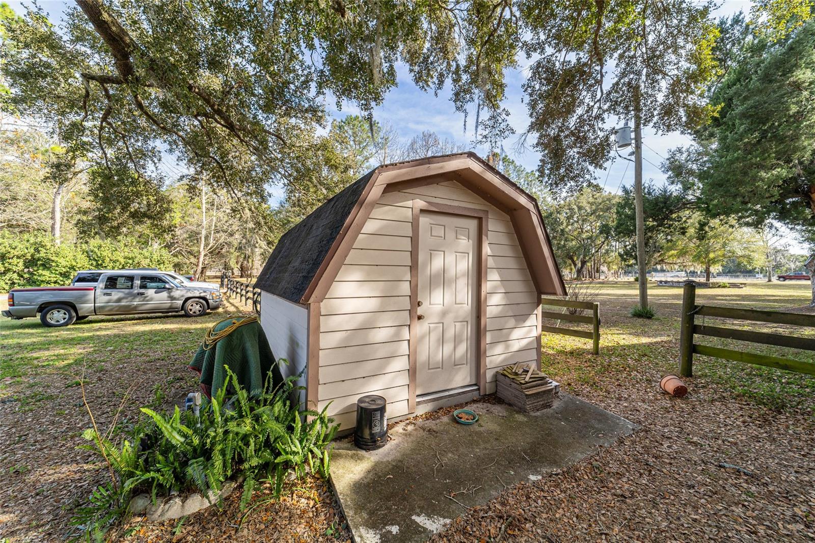 HILLS OF OCALA - ROLLING HILLS - Residential