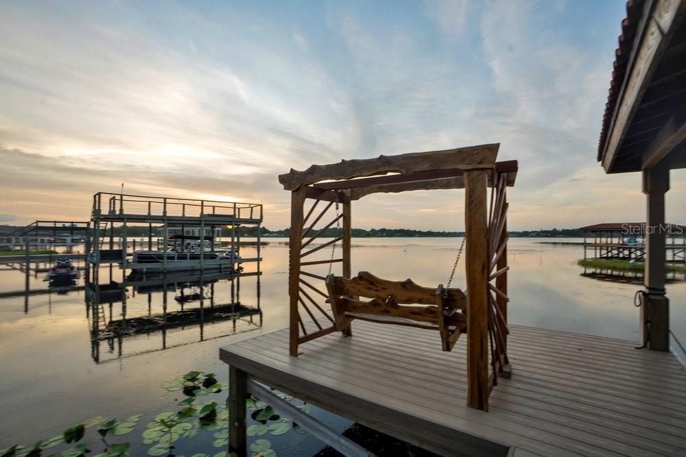 BUTLER BAY - Residential