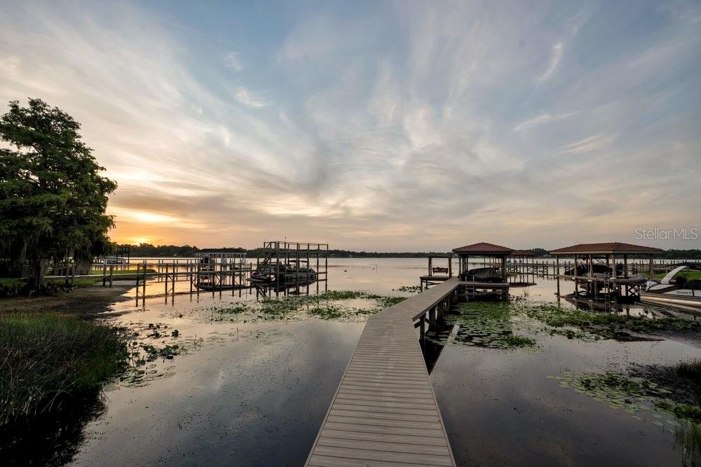 BUTLER BAY - Residential