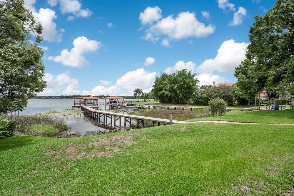 BUTLER BAY - Residential