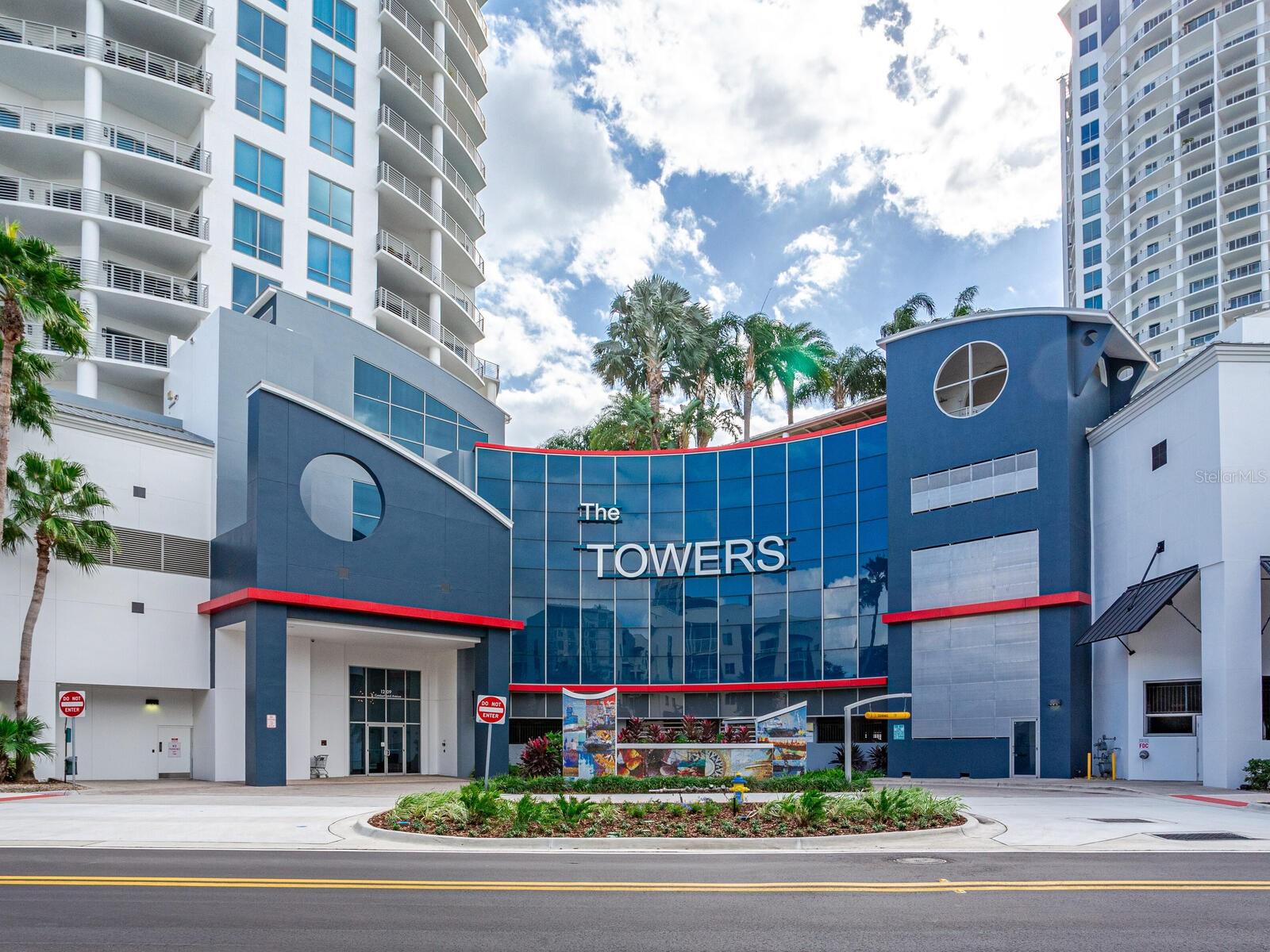 TOWERS OF CHANNELSIDE CONDO - Residential