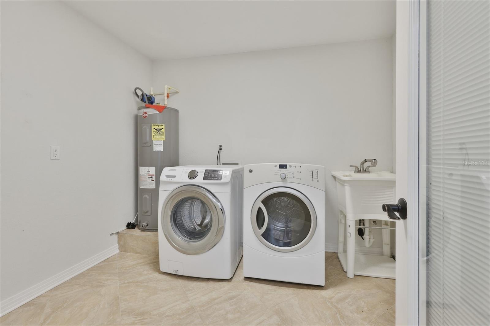 TEMPLE TERRACE RIVERSIDE SUBDI - Residential