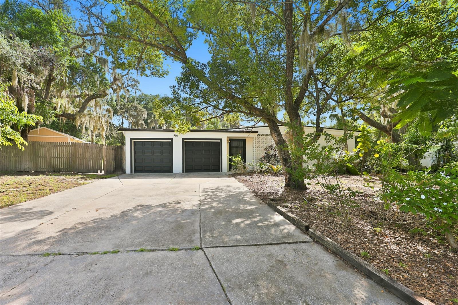 TEMPLE TERRACE RIVERSIDE SUBDI - Residential