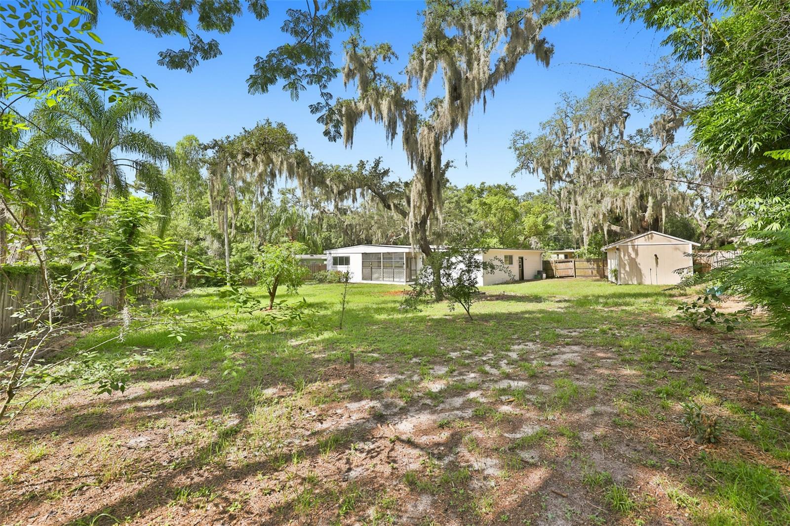 TEMPLE TERRACE RIVERSIDE SUBDI - Residential