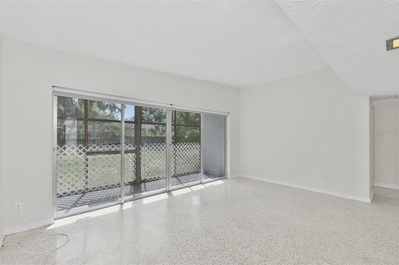 TEMPLE TERRACE RIVERSIDE SUBDI - Residential