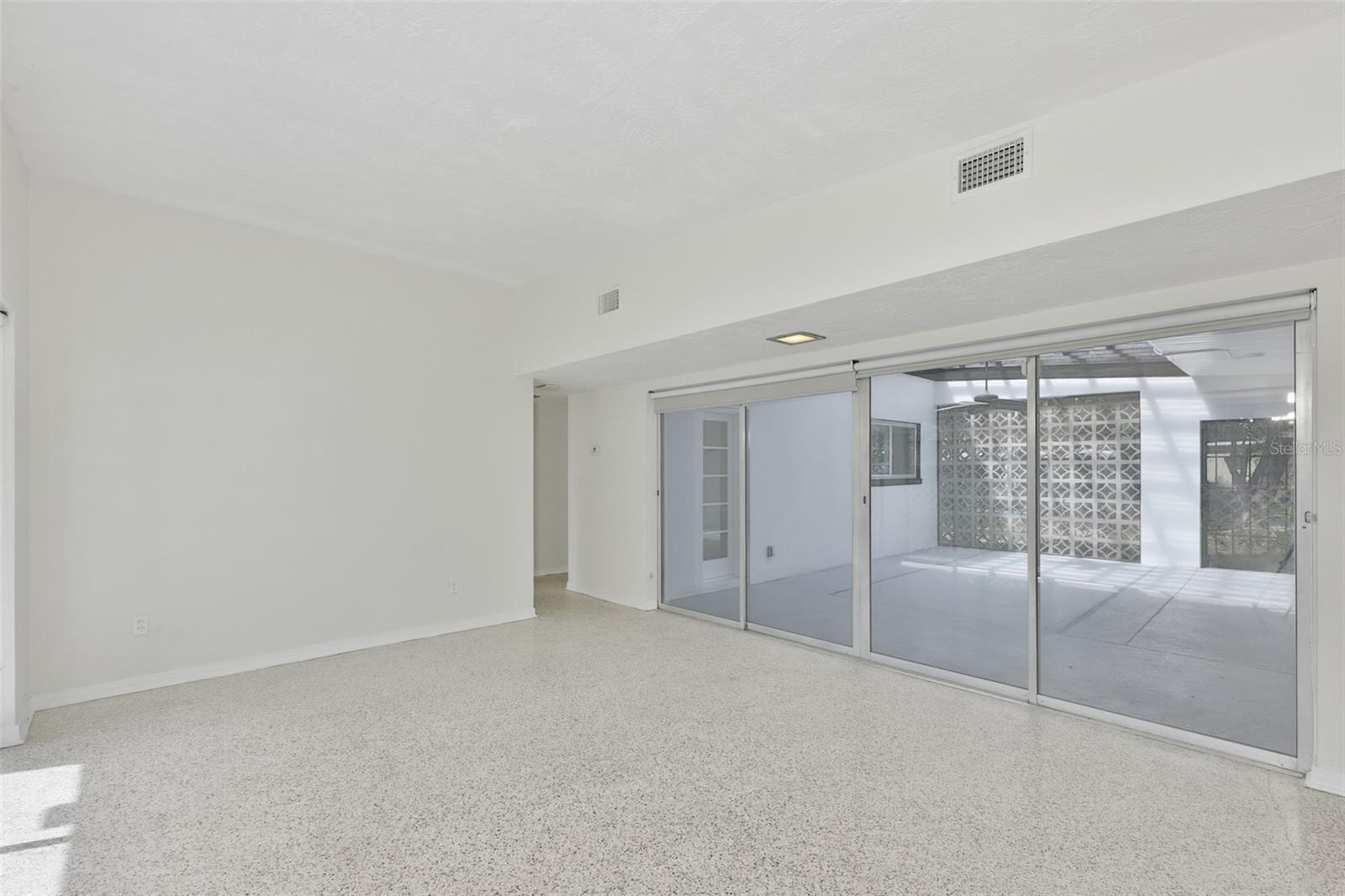 TEMPLE TERRACE RIVERSIDE SUBDI - Residential