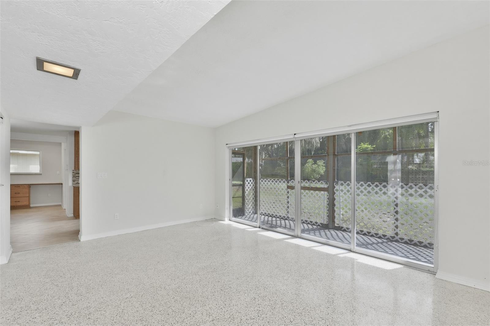 TEMPLE TERRACE RIVERSIDE SUBDI - Residential