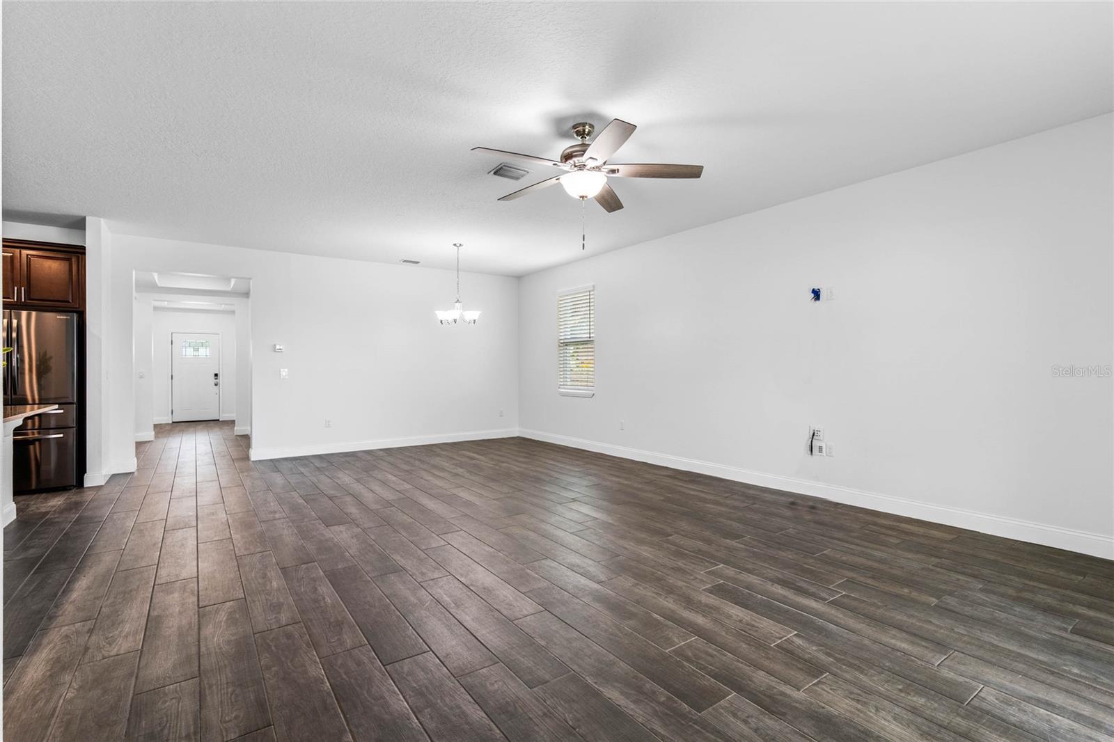 MIRROR LAKE MANOR - Residential Lease